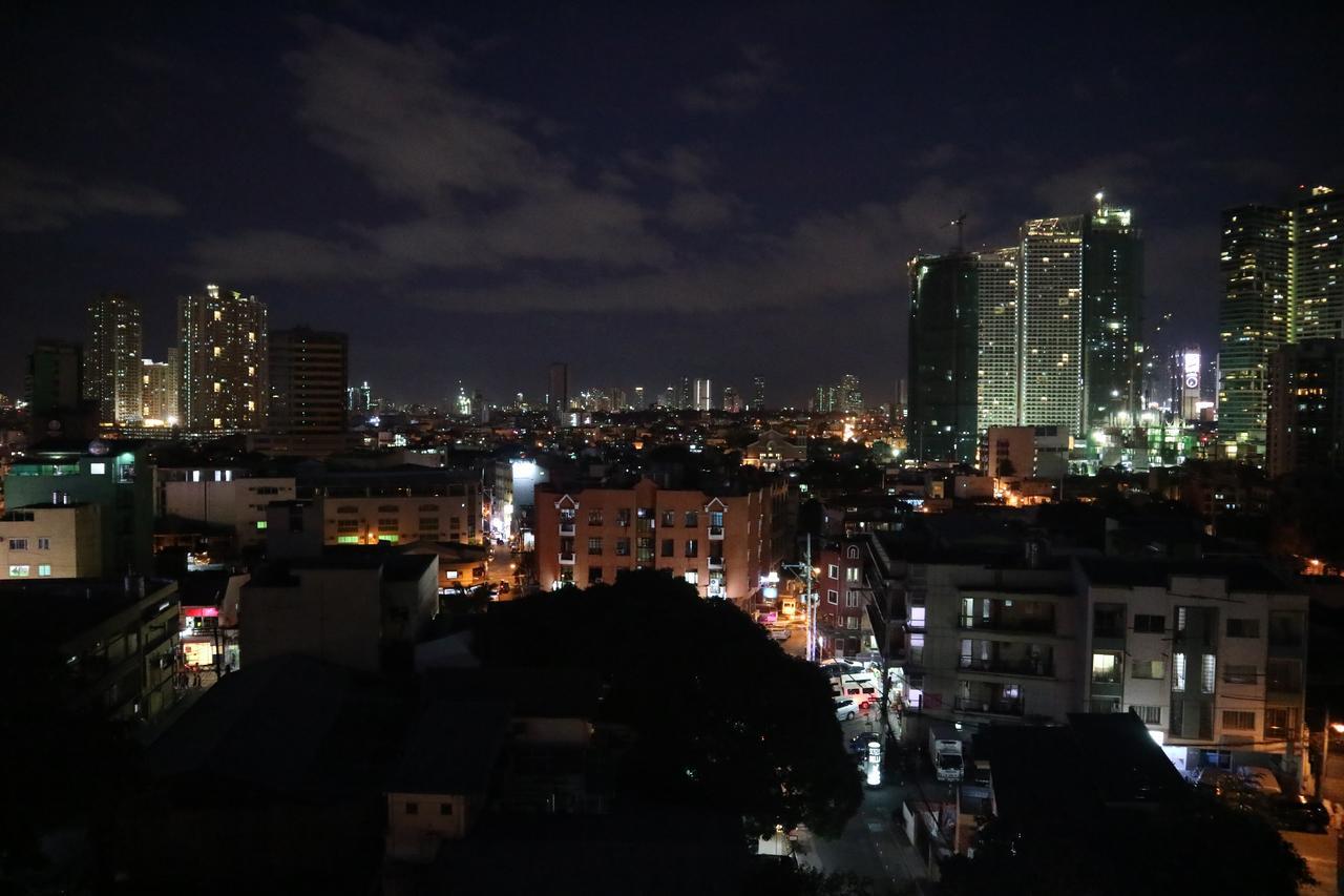 Z Hostel Manila Exterior foto
